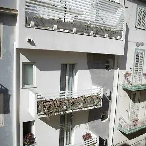 Piccola Caracas Bed & Breakfast